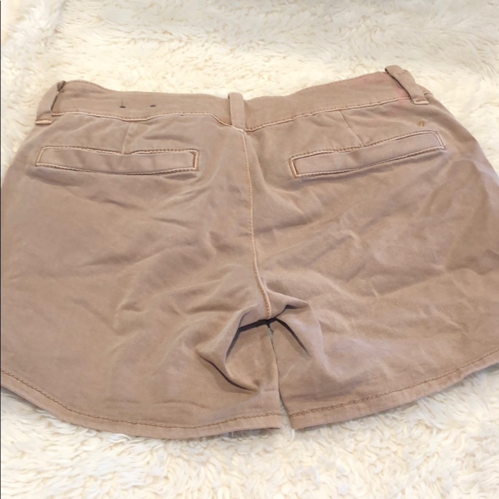 Shorts - Picture 2 of 4